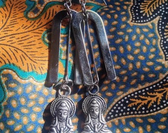 silver bow & Buddha earrings