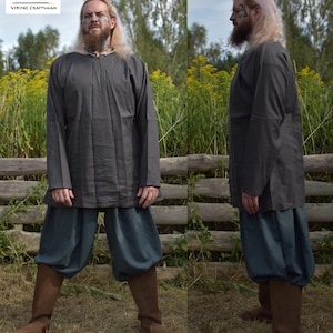 Viking simple linen shirt.