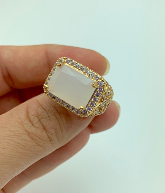 White onyx stone best sale ring