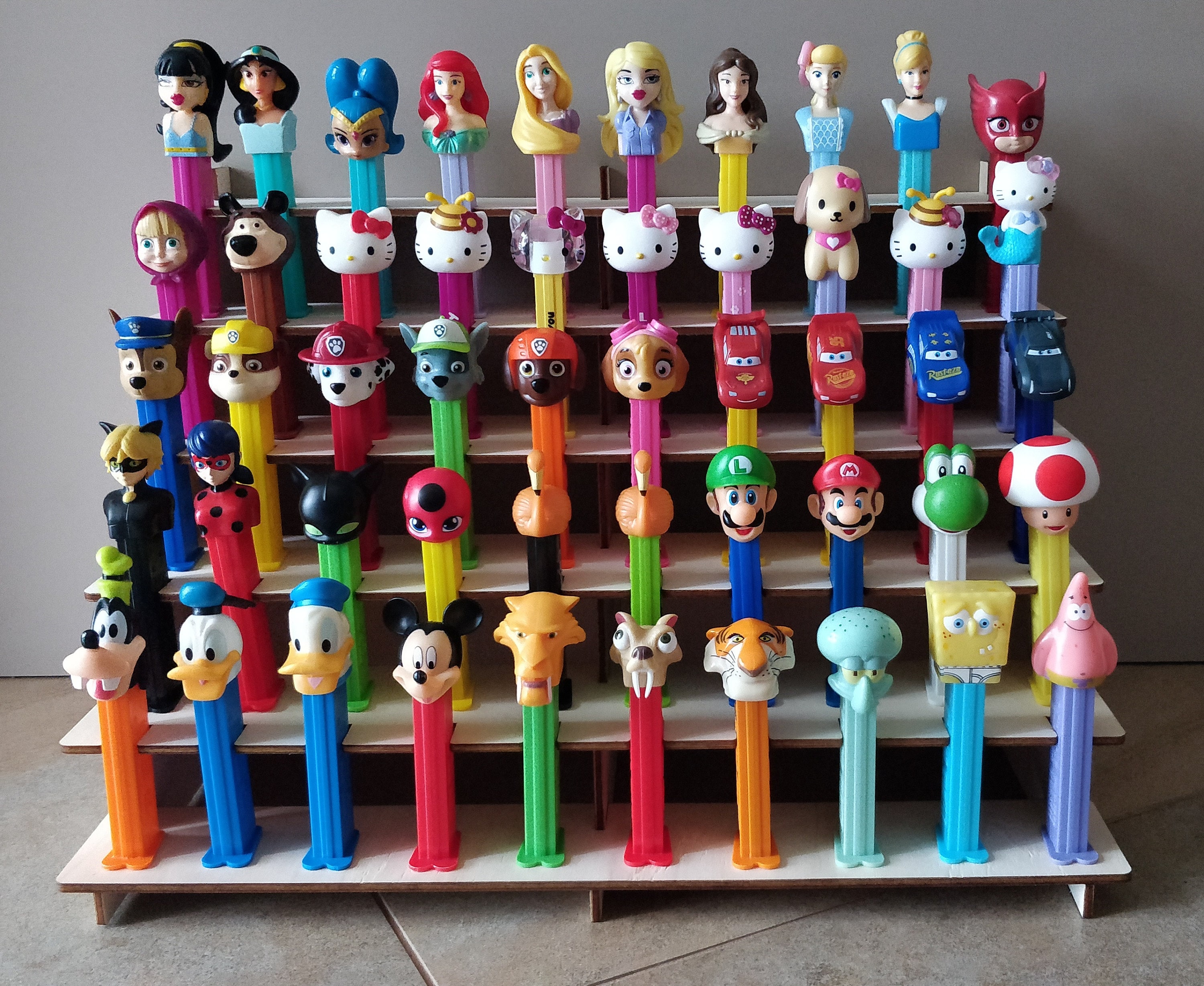 18 Inch Wooden Pez Stand / Pez Dispenser Organizer Display Etsy