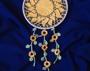 Crochet dreamcatcher: Handmade home decoration, crochet mandala for living room, wall hanging decor