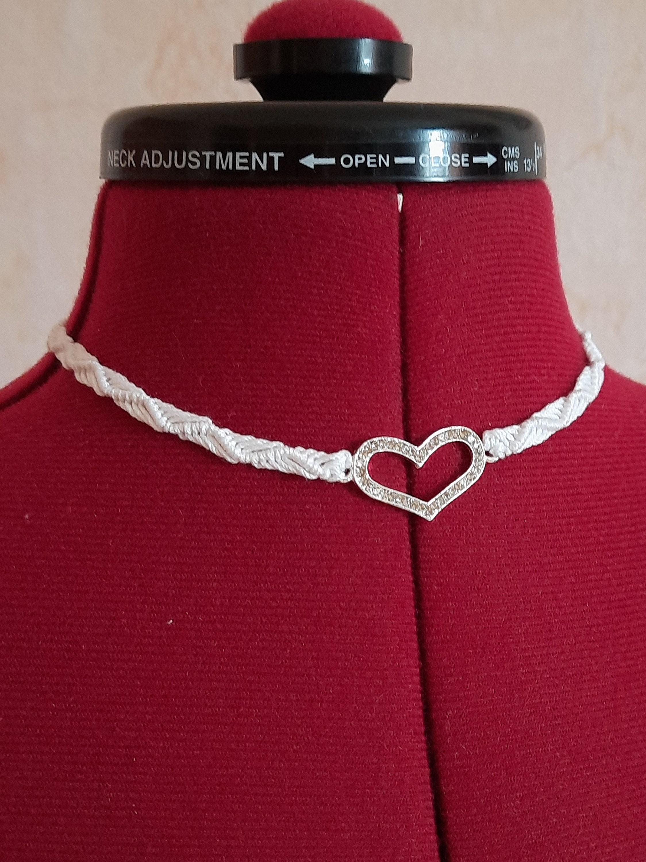 White Elegant Macrame Choker With Heart Pendant, Cotton Macrame