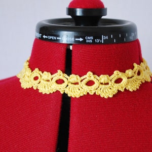 Gargantilla de algodón tejida a crochet hecha a mano: elegante collar de encaje