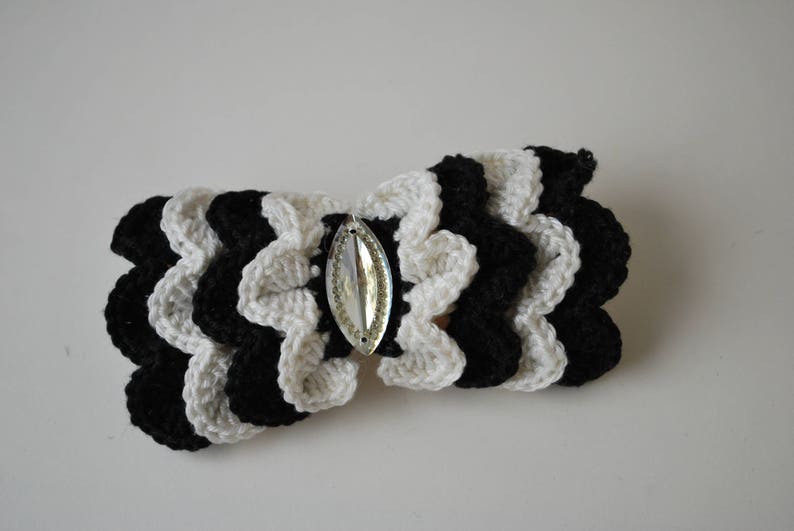 crochet barette clip, hair accessories, colorful metal clip, gift for kids Black&White