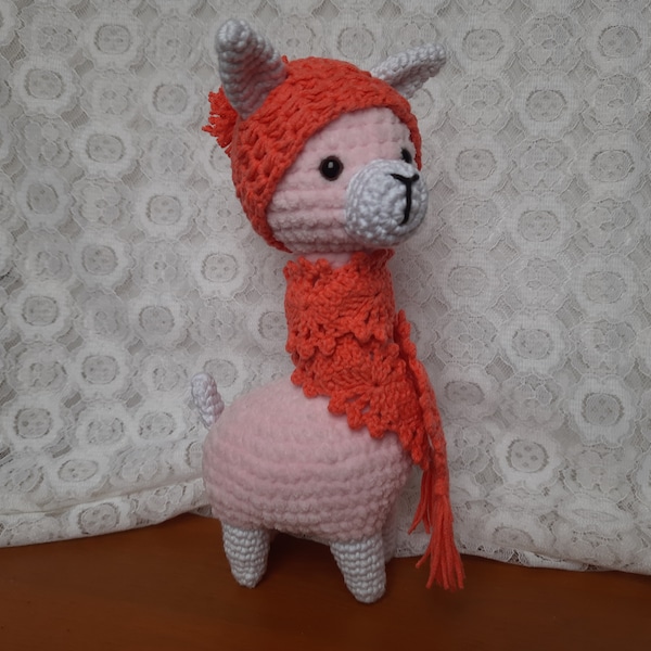 Small crochet llama, stuffed amigurumi toy, gift for kids