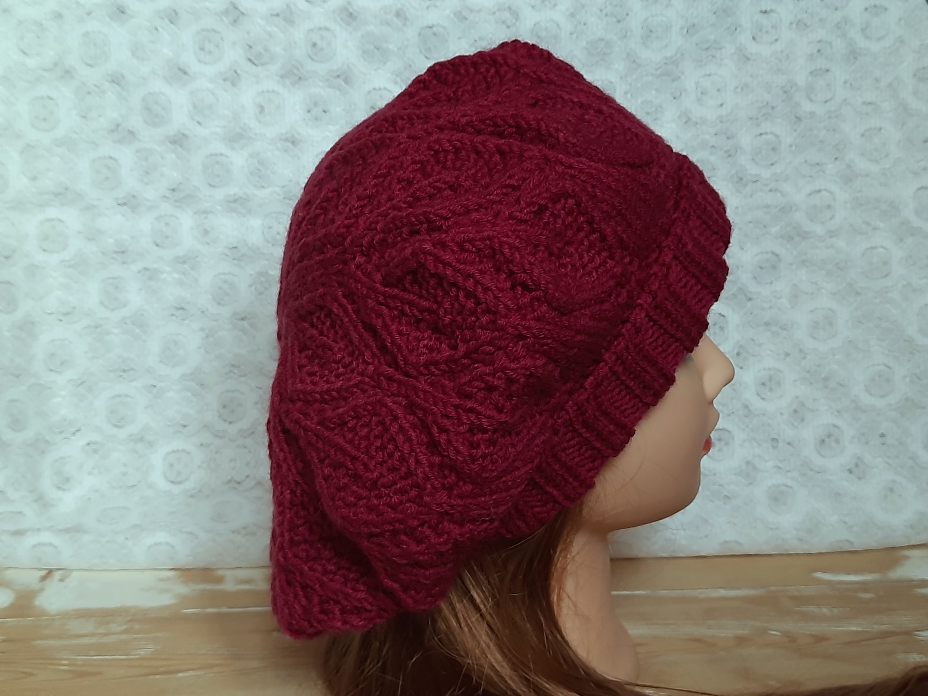 Handmade Knit Beret main image 0