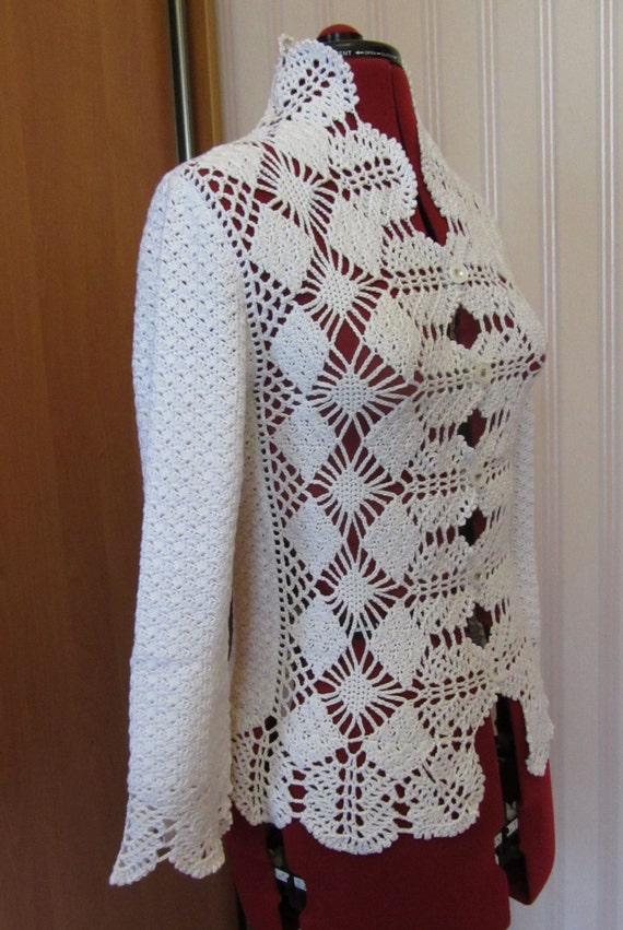 white lace jacket