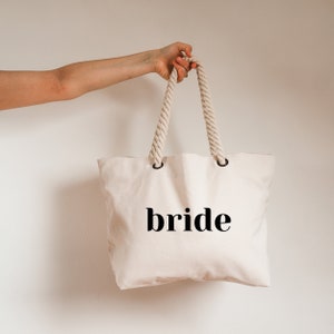 Personalised Bride Beach Bag, Custom Bridal Beach Bag, Personalized Holiday Tote, Personalized Gift for Bride, Christmas Present for Her