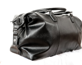 Luxury Black Weekend Holdall Bag, Personalized Faux Leather Duffle Bag, Custom Travel Bag, Initial Monogrammed Bag, Weekender Bag for Men