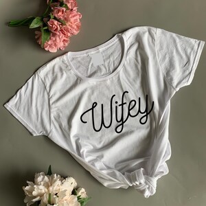 Wifey T-Shirt - Bride Squad - Grey T-Shirt - Bride Shirt - Hen Shirt - Bachelorette Shirt - Bride Top - Custom Bride T-Shirt - Wedding