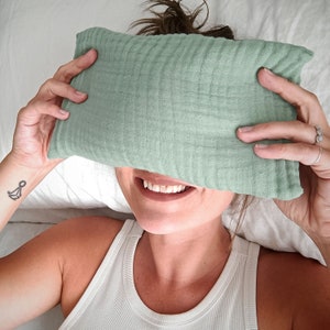 Large lavender eye pillow weighted eye bag for relaxation gift idea yoga lover gift for meditation lover aromatherapy eye mask soft muslin