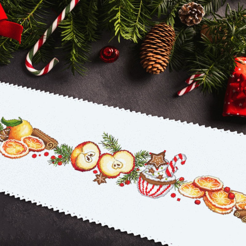 Apple Table Runner Patterns - Etsy