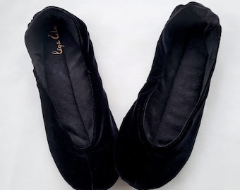 Black Velvet Ballet Pumps Handmade Ballet flats Made to order shoes Matched to dress shoes Customize yourself shoes Black velvet shoes