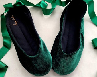 Hunter green Velvet Ballet Flats with satin ribbons Dark green Ballerinas Large size Low heel shoes Wide fit Ballet flats Customize yourself
