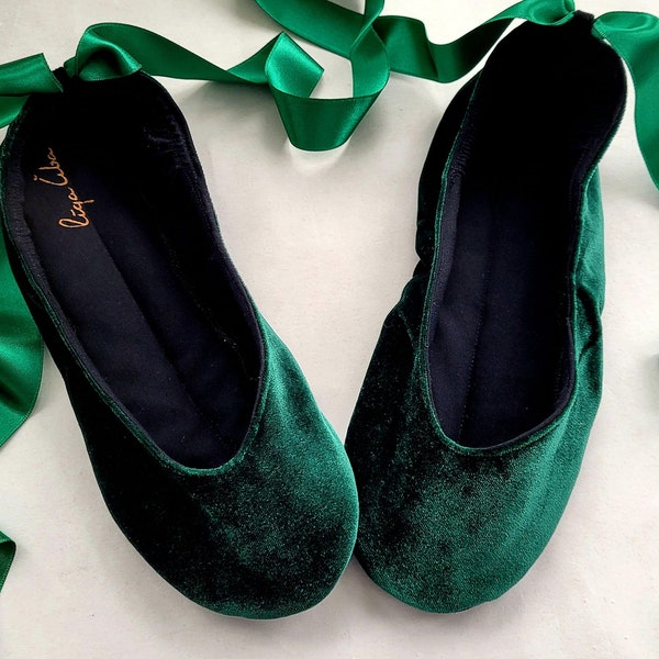 Ballerine in velluto verde cacciatore con nastri di raso Ballerine verde scuro Taglia larga Scarpe con tacco basso Ballerine calzata ampia Personalizzati