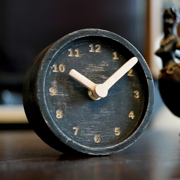 Wood Clock, Old Clock, Wood Desk Clock, Solid Wood Clock, Vintage Clock, Desk Clock, Bedroom Clock, Desk Clock Vintage, Creative Gift