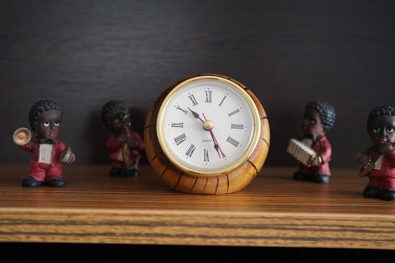 Resin Wood Desk Clock