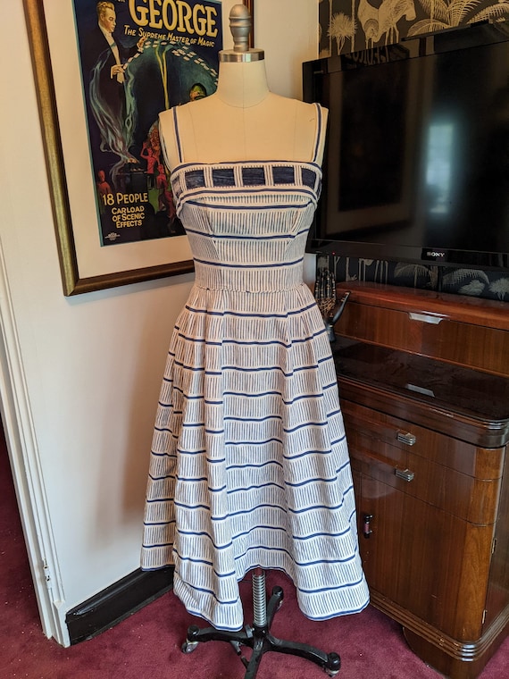1950s Blue and white striped full pleated waist s… - image 1