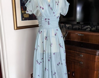 1950s blue with violet flowers summer sheer dress dolman sleeves three buttons