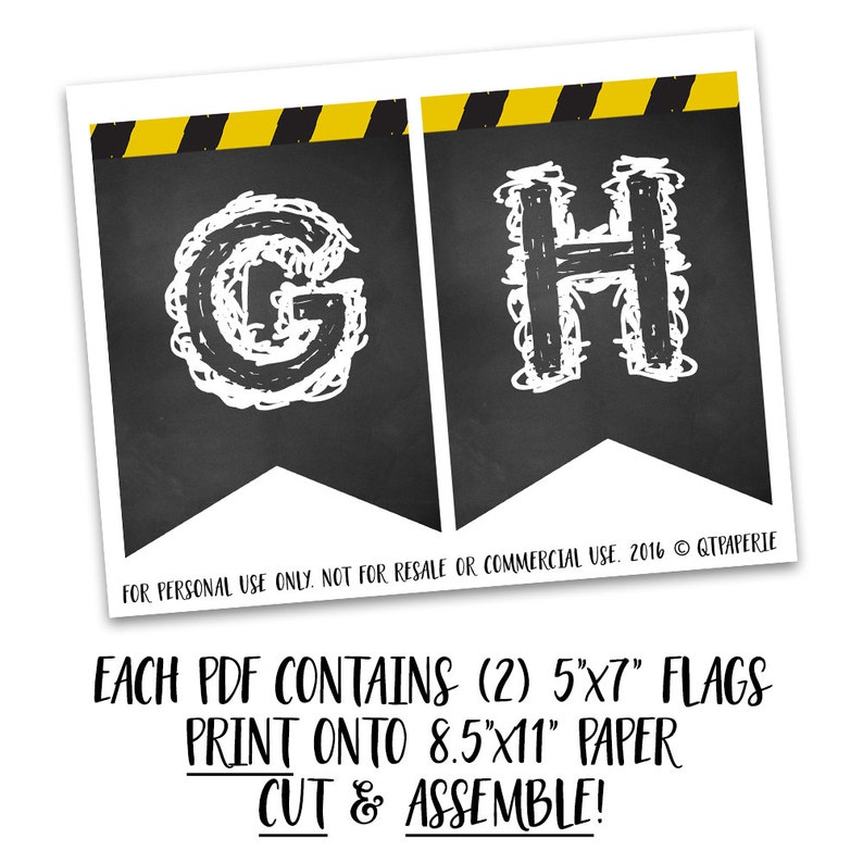 Puede incluir: Banner imprimible con las letras "GH" en blanco sobre un fondo de pizarra negra. El banner est&aacute; decorado con cinta de advertencia amarilla y negra. El texto "EACH PDF CONTAINS (2) 5"x7" FLAGS PRINT ONTO 8.5"x11" PAPER CUT & ASSEMBLE!" est&aacute; impreso debajo del banner.