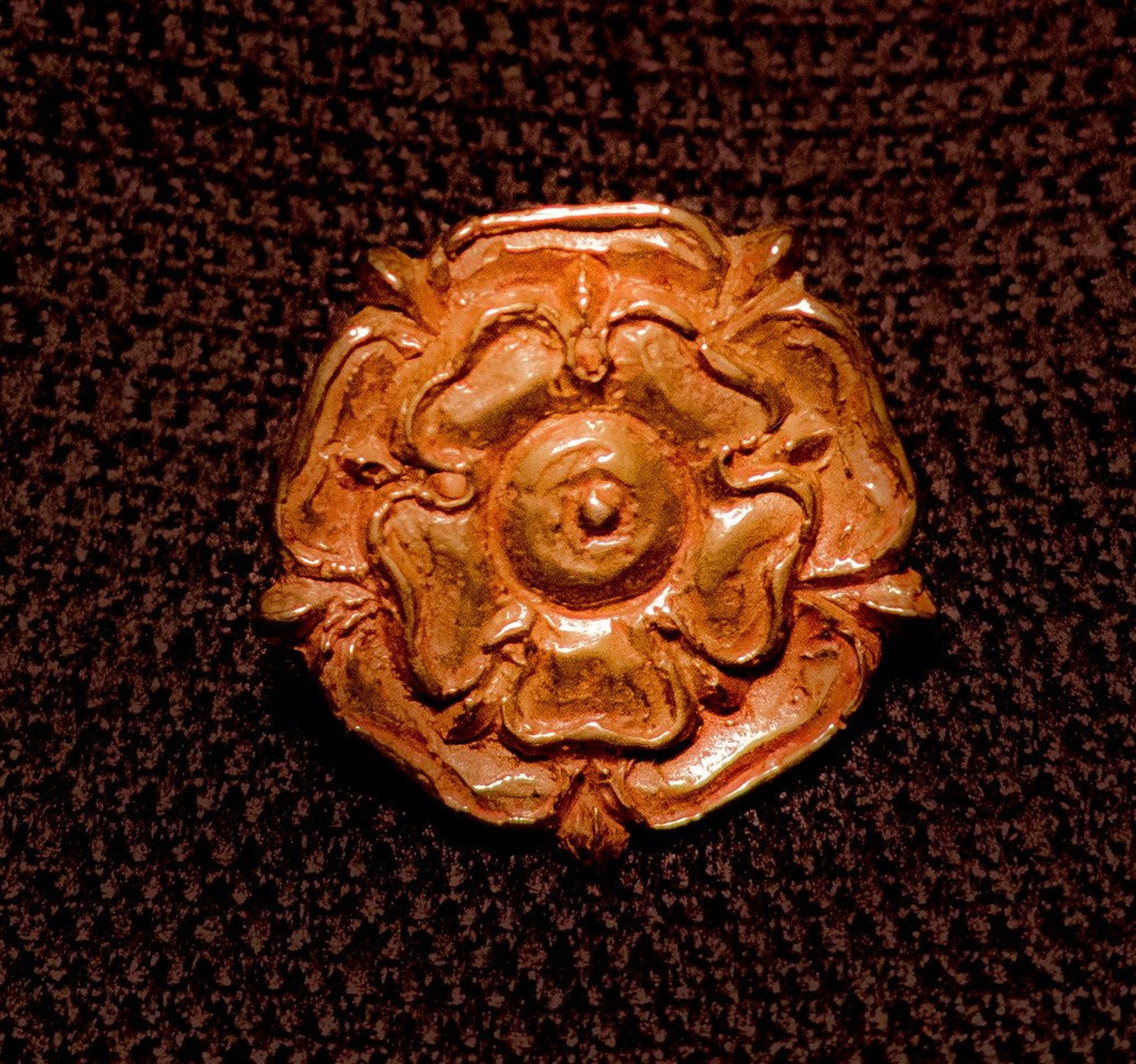 Rose SCA Belt Mount - X-38 - Etsy