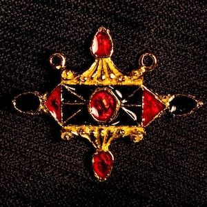 Lucrezia Borgia Pendant - Y-80