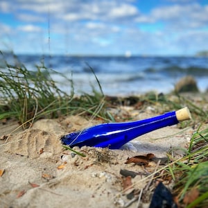 Mensaje en una botella Propuesta de matrimonio Compromiso Sorpresa Playa Arena Botella Azul Cobalto