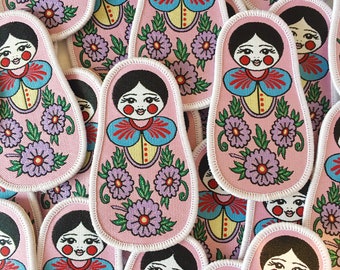 Russian Doll Iron on Patch, Lilac Pastel Nesting Doll Patch For Jacket or Bag, Small Iron on Matrioska Patch For Denim, Girl's Party Gift