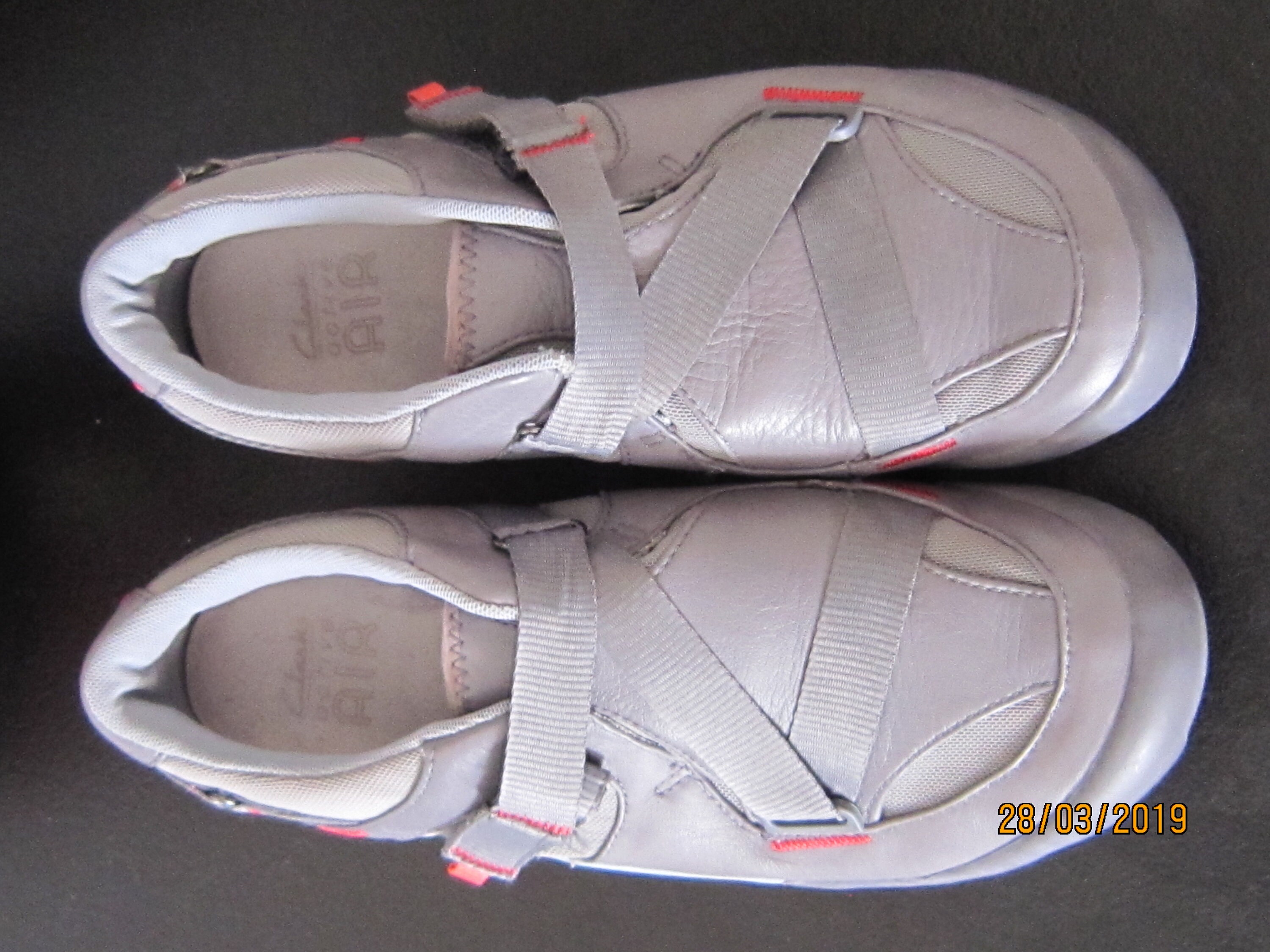 clarks active air sandals