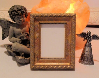 Museum Glass Aceo Picture Frame For Art Trading Cards Miniatures Prints Photos Fits 2 5 X 3 5black With Gold Egg Dart Trim Back Home Decor Home Living Museum Glass Aceo Picture Frame For Art Trading Cards Miniatures Prints Photos Fits 2 5 X 3 5black With Gold Egg Dart Trim Back Home Decor Home Living