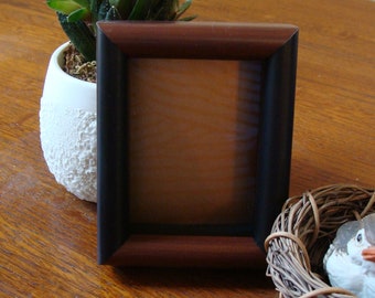 Wood Shadow Box  Holds Small 2.5 x 3.5 Object Coin Jewelry Gold Back Unique Two Toned Sided Frame Brown 2 Sides Black  2 Sides Museum Glass