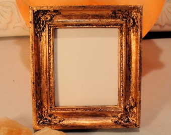 Copper Leaf Picture Frame Antique Look Small Photo Art Holds 2.625 Inch x 3.125 Inch Wallet Sized Photograph Museum Glass Hardware