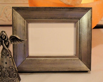 Wood Picture Frame Silver Finish Contemporary Style for Art Cards ACEOs Trading Cards Small Prints Photos  2.5 x 3.5 Inch  Museum Glass
