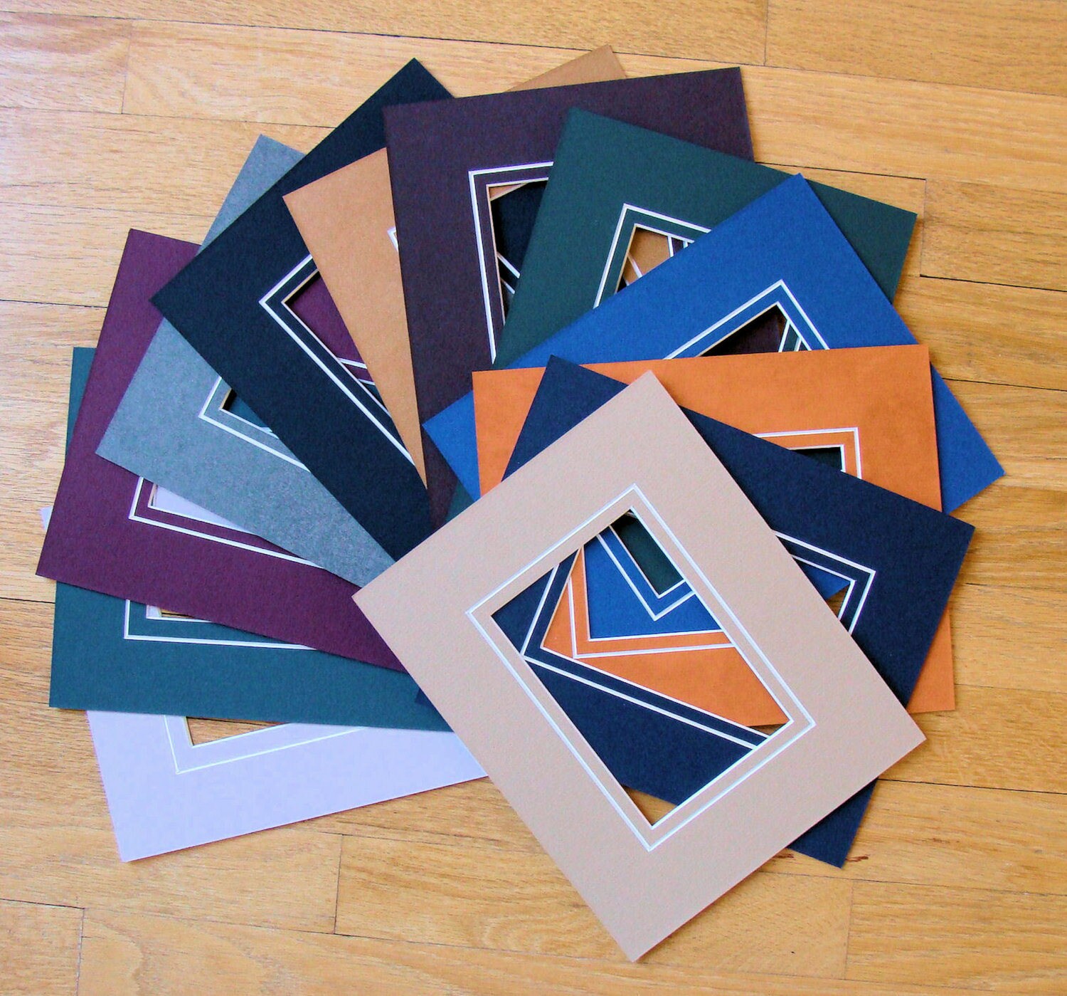 Picture Frame Mat With Decorative V groove For Photo Or Art Achival 