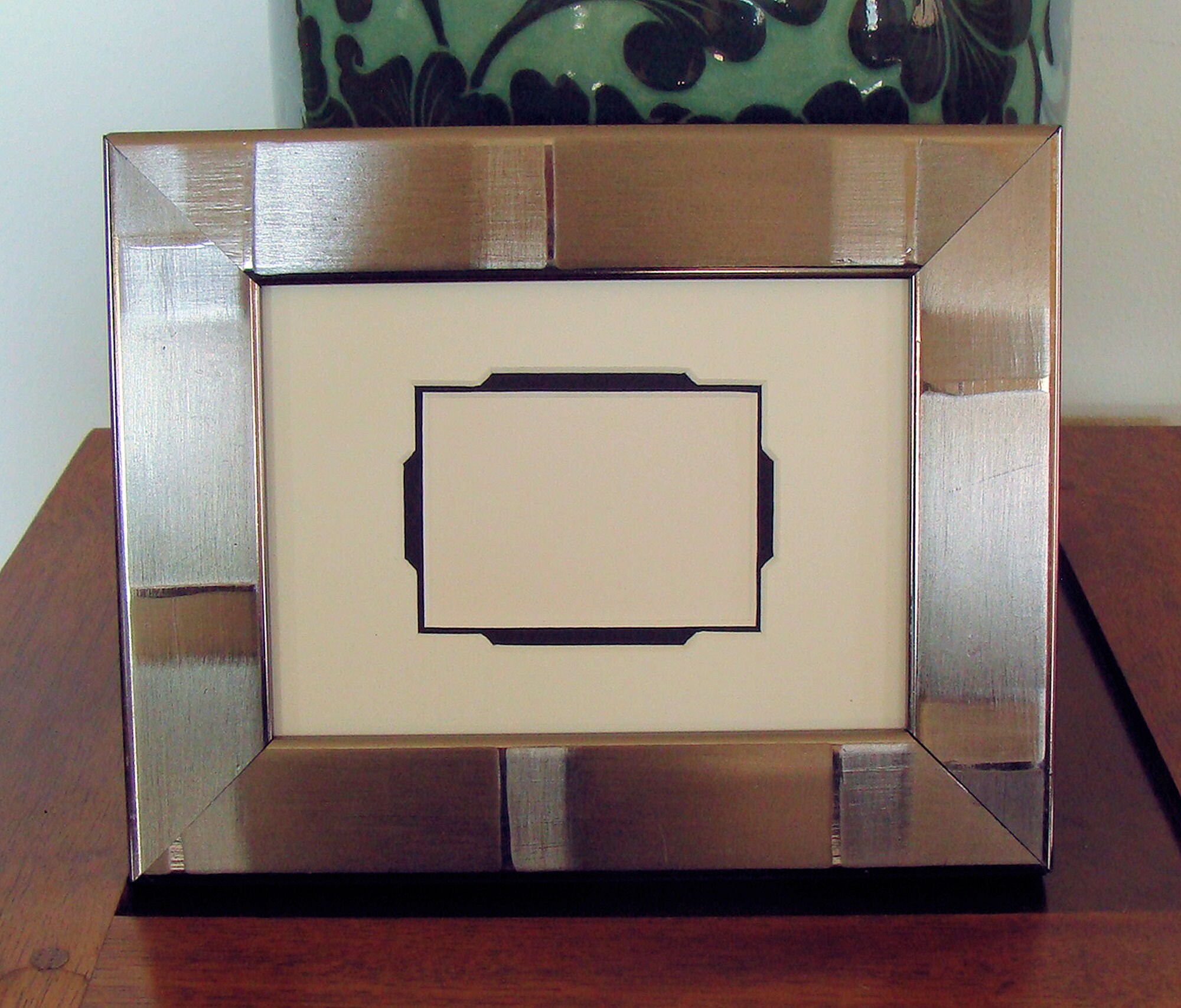 contemporary-aceo-picture-frame-fits-2-5-x-3-5-trading-card-miniature