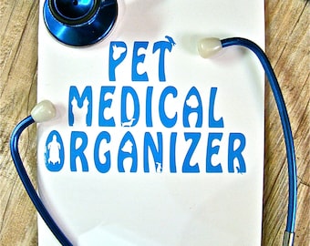 BOOK  Pet Medical Organizer 20 page - Pet Health Records - Pet Medical History - Dog Care Planner - Cat Care Planner  Kitten / Puppy
