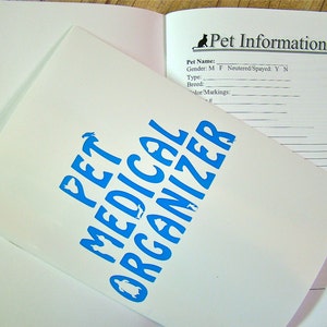 BOOK Pet Medical Organizer 20 page Pet Health Records Pet Medical History Pet Care Planner Vaccination puppy image 2