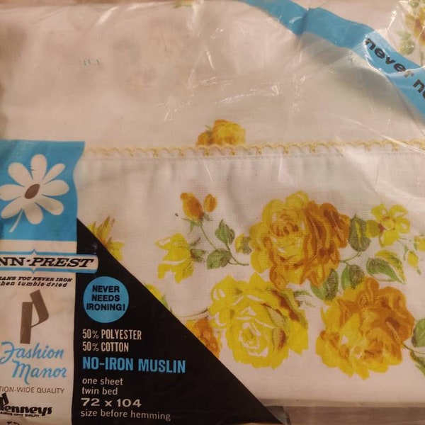 Fashion Manor by JCPenney vintage twin size flat sheet NIP New in Package yellow Rose floral pattern 1970s
