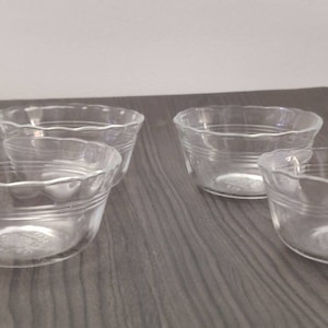 Vintage Pyrex 463 custard cups clear glass set of four scalloped edges
