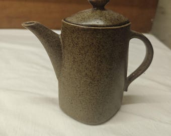 Lindt Stymeist Oval Acorn Creamer