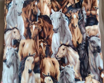 Horse themed quilt topper 38 x 40