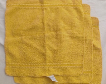 Vintage Cannon Royal Family 100% yellow cotton washcloth set of three