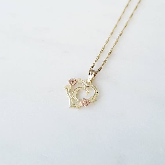 18K Gold Initial Necklace, Couples Heart Necklace, 14K Gold Name Necklace, Letter  Necklace, Meaningful Gift for Moms, Best Mother's Day Gift - Etsy