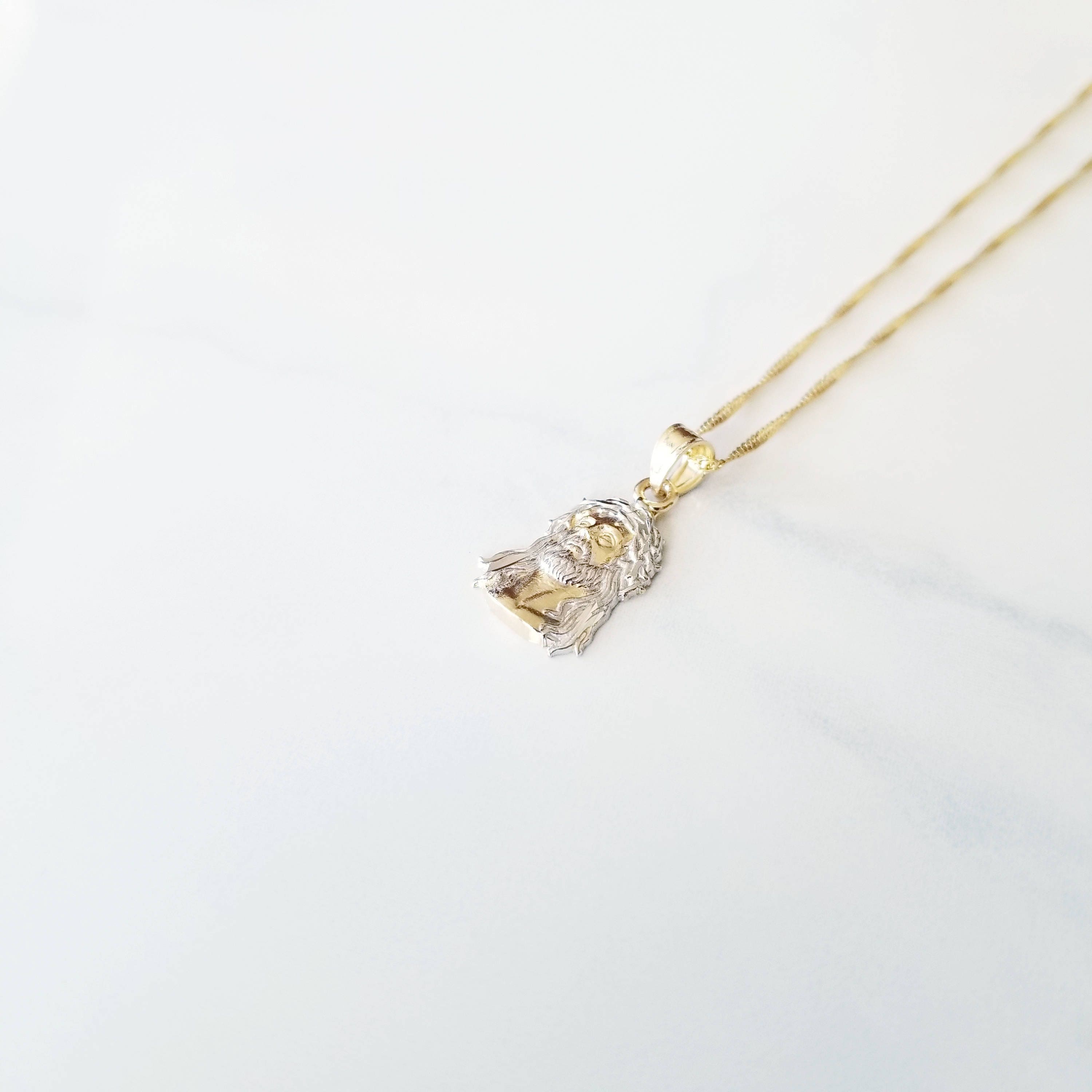 Gold chain with shop jesus head