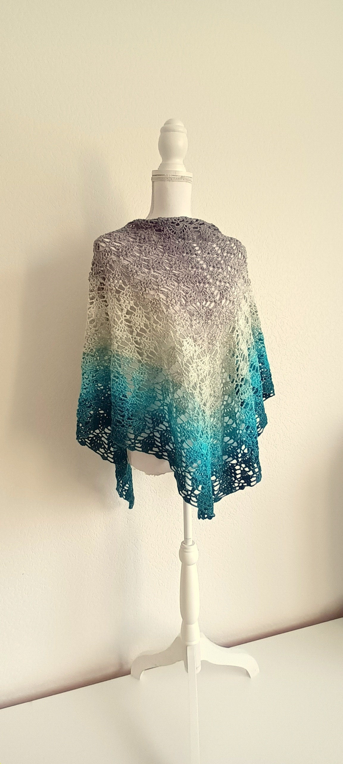short shawl wrap