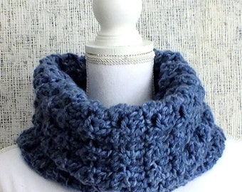 Chunky Hand Crochet Cowl Blue Infinity Scarf Wool Cowl Scarf Crochet Tube Scarf Knitted Snood Hand Knit Scarves Handknit Chunky Cowl