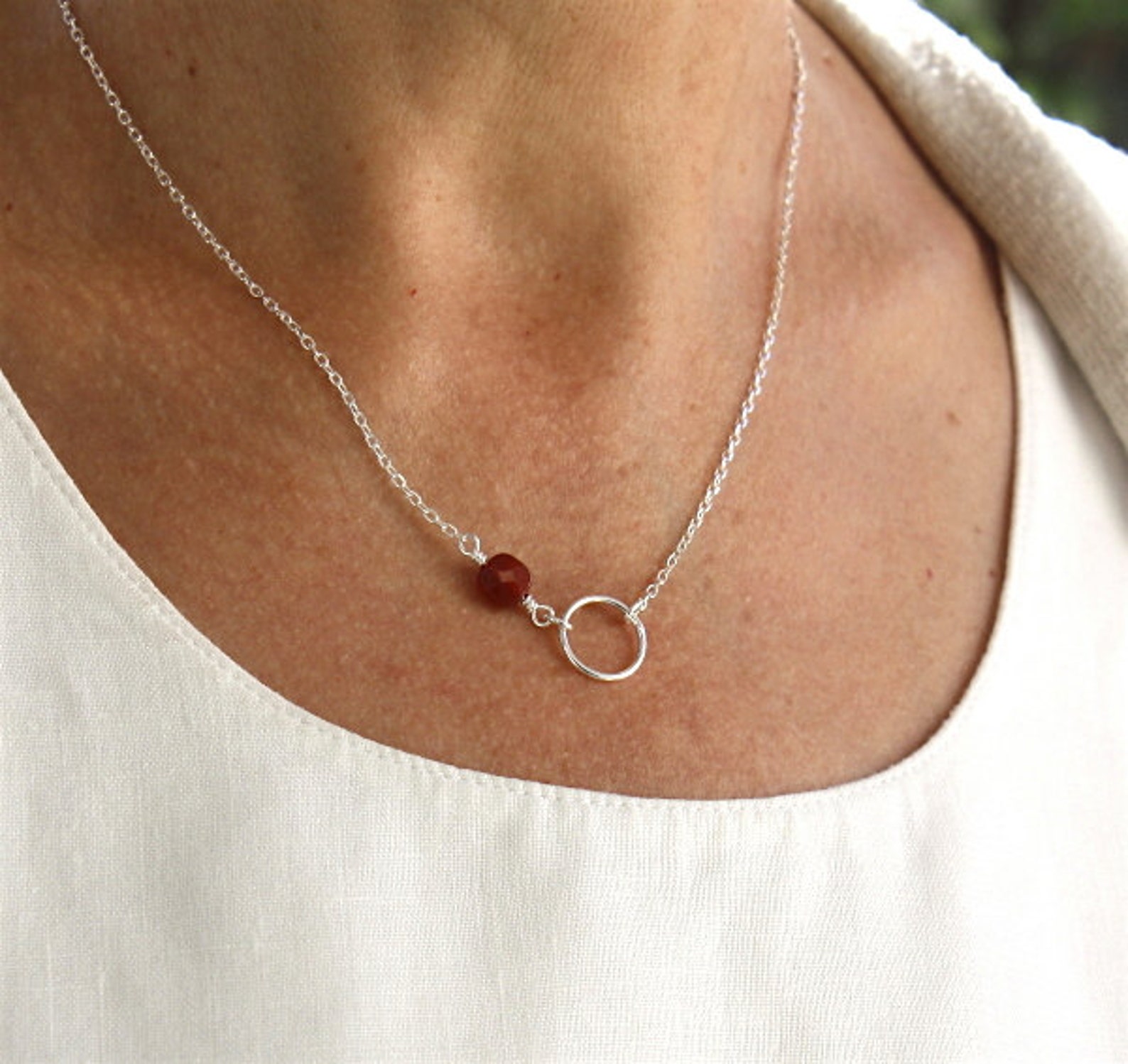 Collier Chaîne Carré Avec Petites Pierres Bleues - Longueur 400 Mm - Occasion - N°285