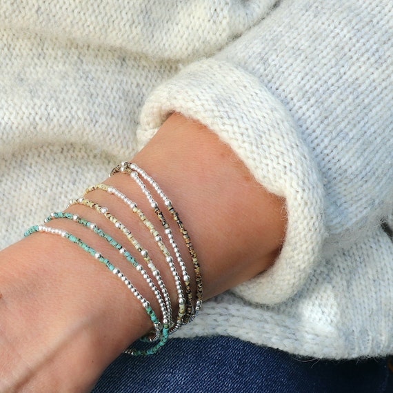 Fine double bead bracelet in solid silver and marbled Miyuki beads, minimalist women's bracelet available in turquoise-beige or brown