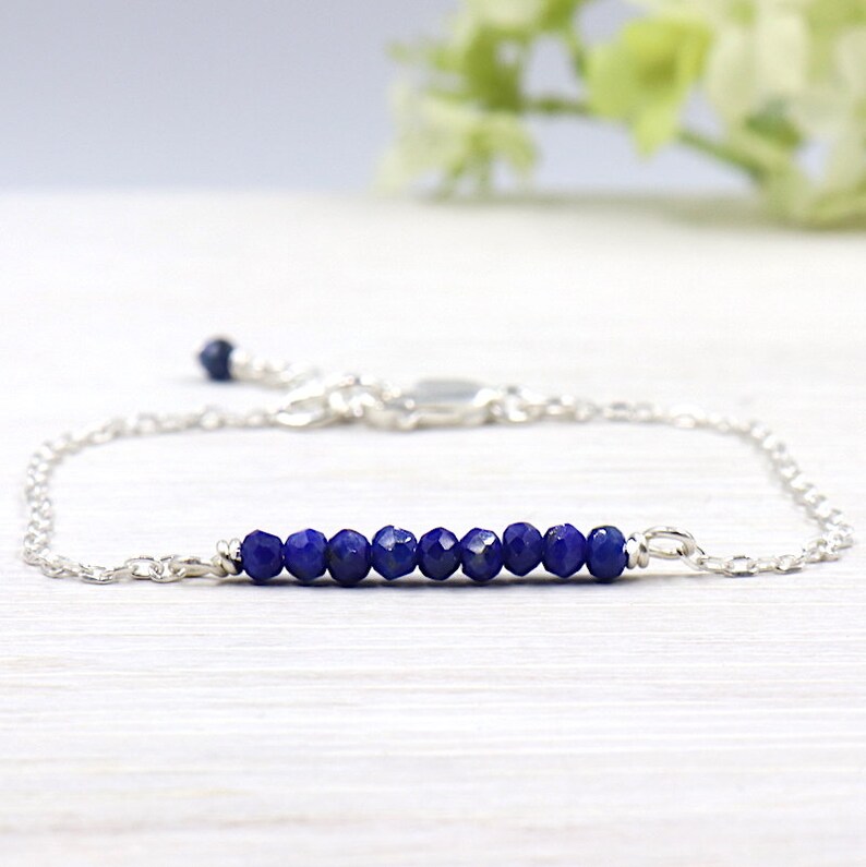 bracelet anneau argent 925 et pierres de gemmes lapis lazuli sur chaine