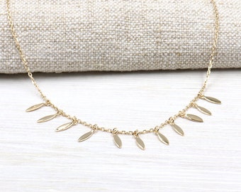 petals necklace plated gold for women